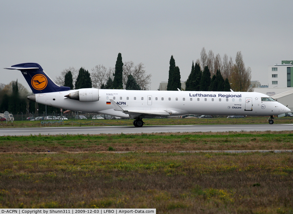 D-ACPN, 2003 Bombardier CRJ-701ER (CL-600-2C10) Regional Jet C/N 10083, Lining up rwy 32R for departure... Lufthansa Regional titles...