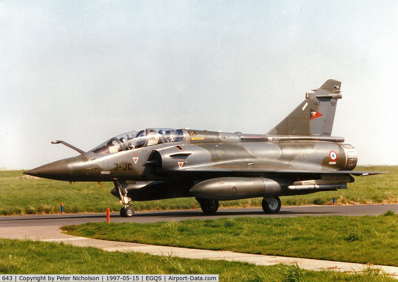 643, Dassault Mirage 2000D C/N 643, Mirage 2000D, callsign French Air Force 7320 Alpha, of EC 02.003 taxying to the active runway at Lossiemouth in May 1997.