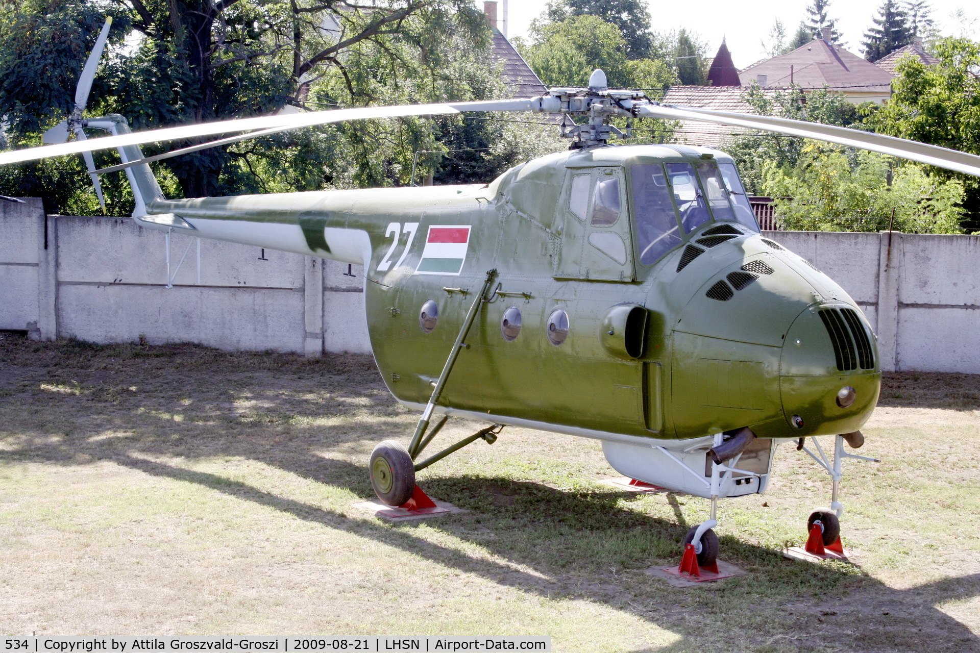534, 1963 Mil Mi-4A Hound C/N 04146, Restored with a painting sample in use in an original, former Hungarian Airforce.