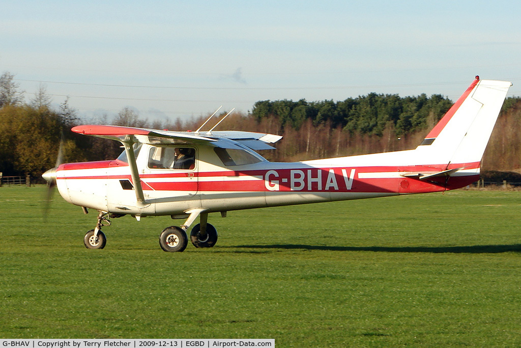 G-BHAV, 1979 Reims F152 C/N 1633, Cessna 152 at Derby Eggington