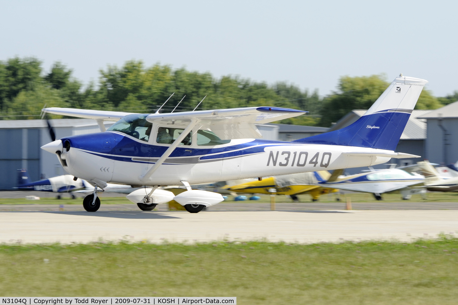 N3104Q, 1967 Cessna 182K Skylane C/N 18258104, EAA AIRVENTURE 2009