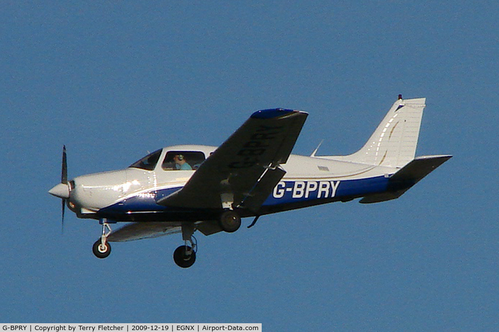 G-BPRY, 1984 Piper PA-28-161 Cherokee Warrior II C/N 28-8416120, Piper Cherokee Warrior about to land at East Midlands