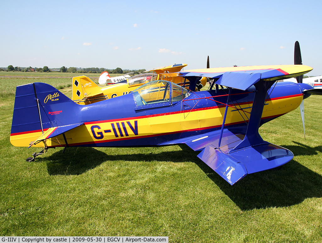 G-IIIV, 2002 Pitts S-1-11B/260 Super Stinker C/N PFA 273-13005, seen @ Sleap