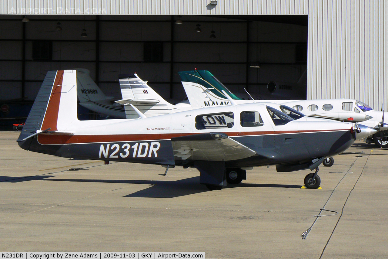 N231DR, 1979 Mooney M20K C/N 25-0044, At Arlington Municipal