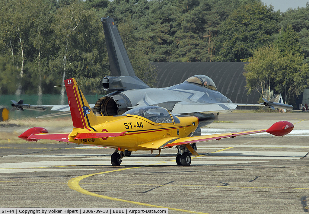 ST-44, SIAI-Marchetti SF-260D C/N 844, Tiger Meet