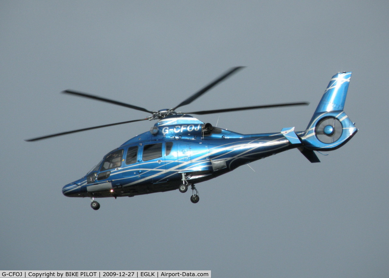 G-CFOJ, 2009 Eurocopter EC-155B-1 C/N 6852, DECENDING TOWARDS THE PREMIAIR COMPOUND