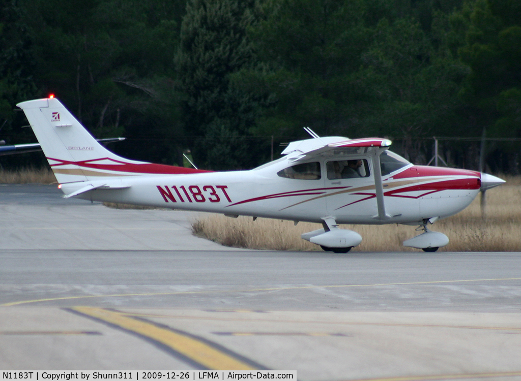 N1183T, 2007 Cessna 182T Skylane C/N 18281912, Ready for take off...