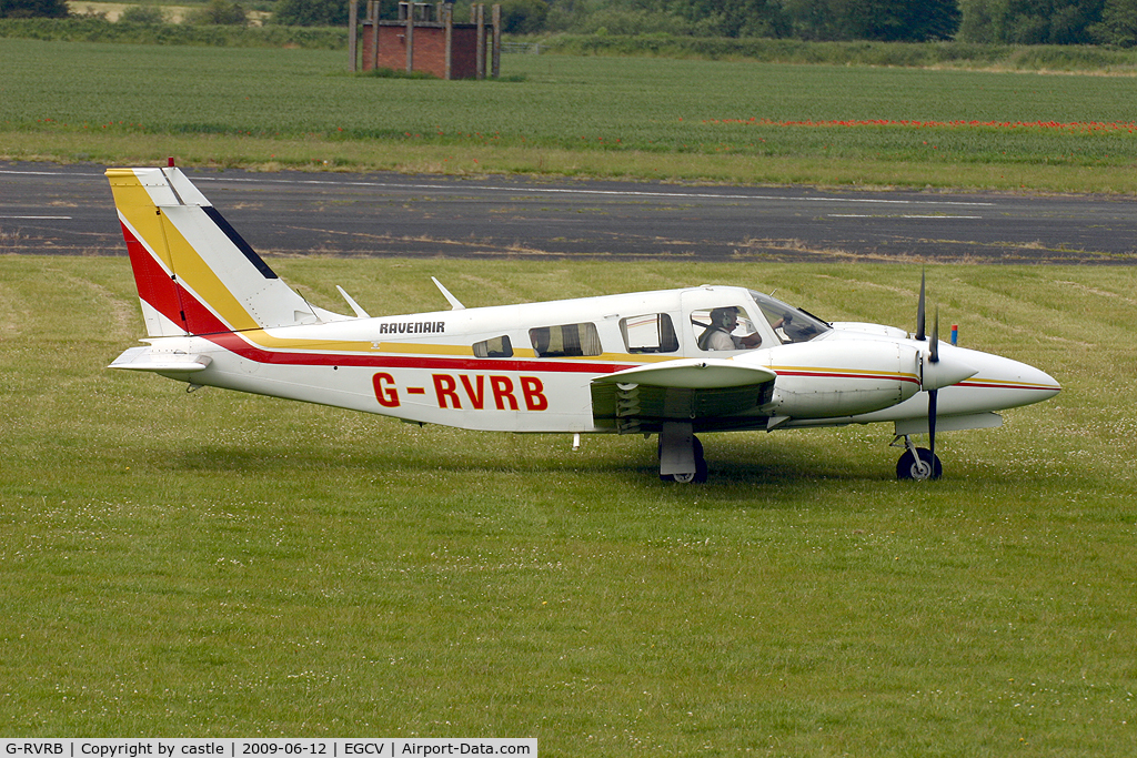 G-RVRB, 1979 Piper PA-34-200T Seneca II C/N 34-7970440, seen @ Sleap