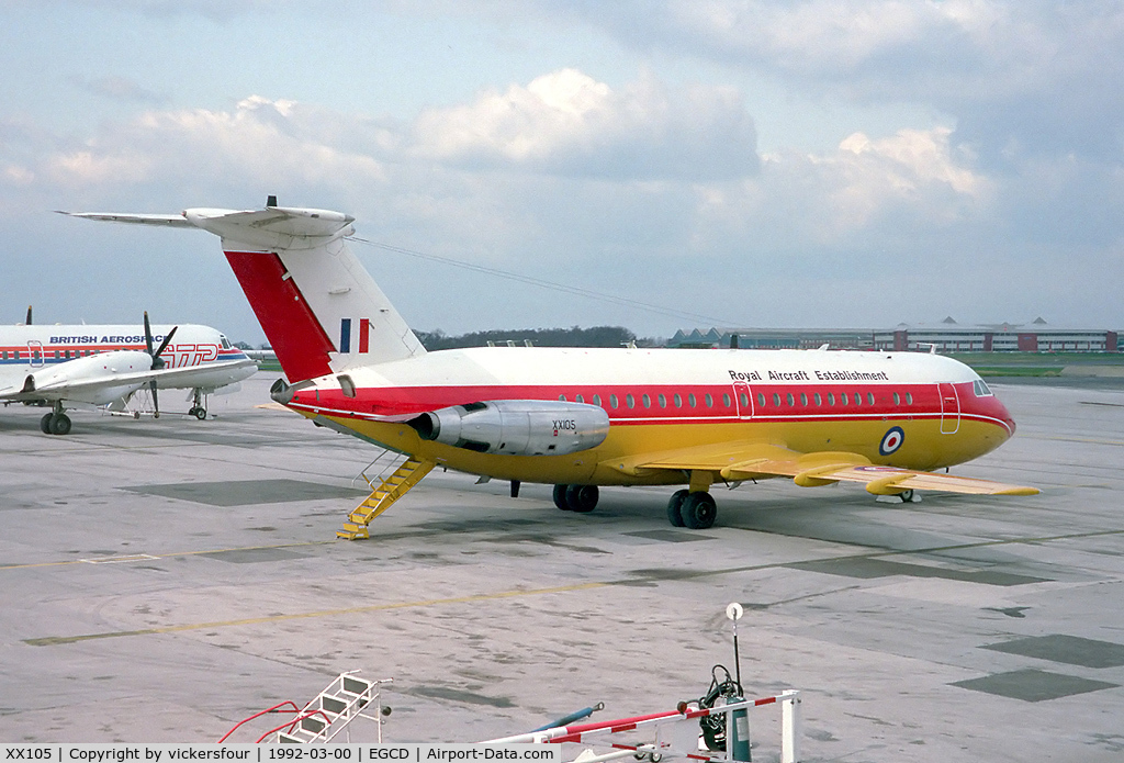 XX105, 1964 BAC 111-201AC One-Eleven C/N BAC.008, Operated by the Royal Aircraft Establishment.