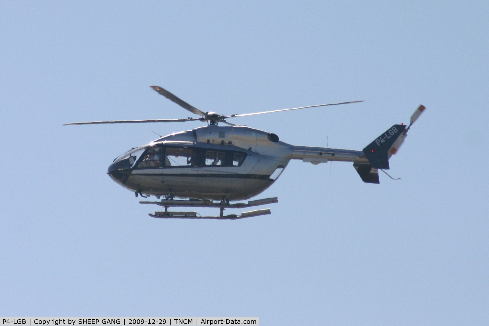 P4-LGB, 2004 Eurocopter-Kawasaki BK-117C-2 C/N 9052, P4-LGB the small bandit in flight to he helipad