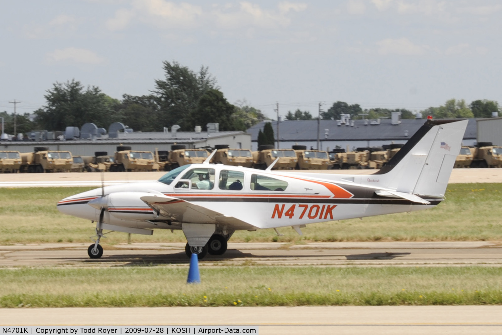 N4701K, 1969 Beech D55 Baron C/N TE-717, EAA AIRVENTURE 2009