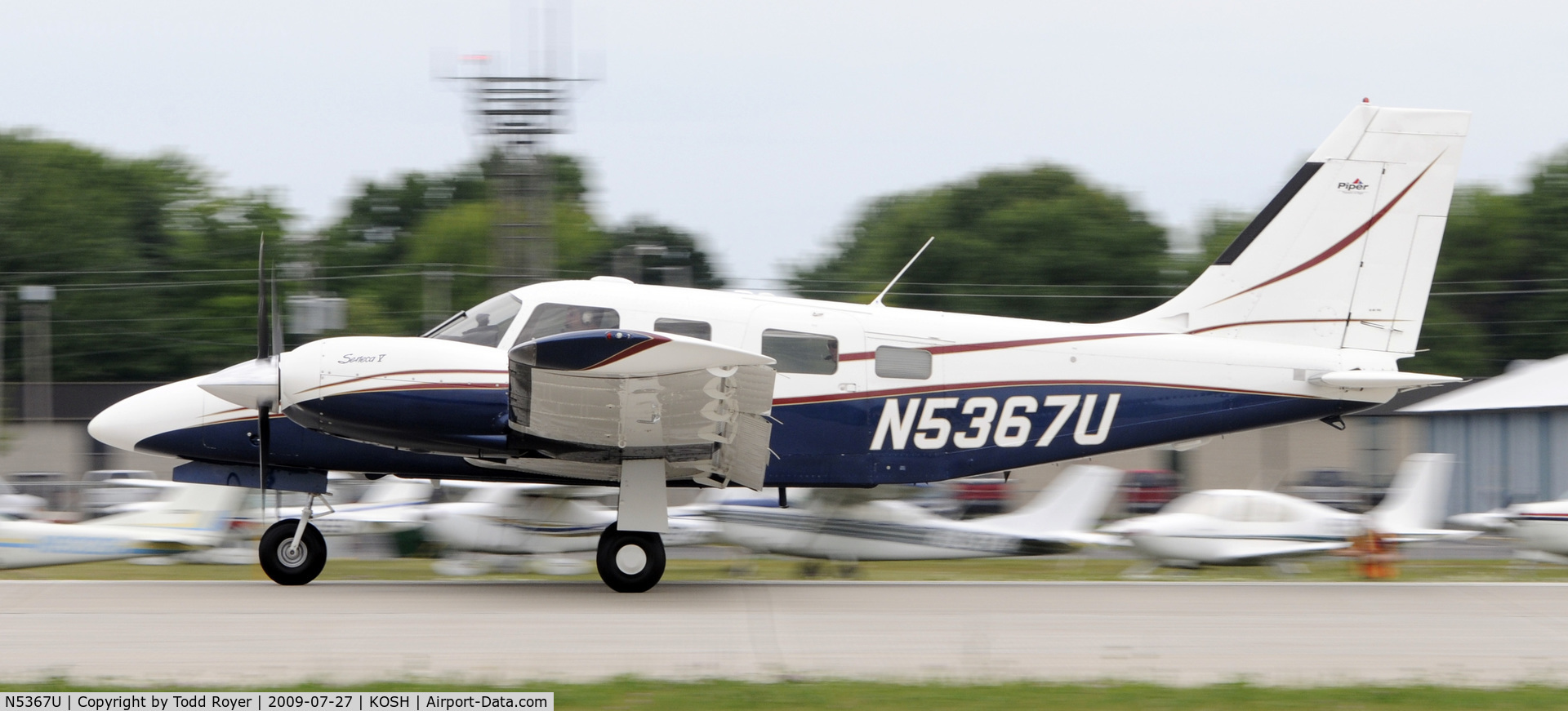 N5367U, Piper PA-34-220T C/N 3449283, EAA AIRVENTURE 2009