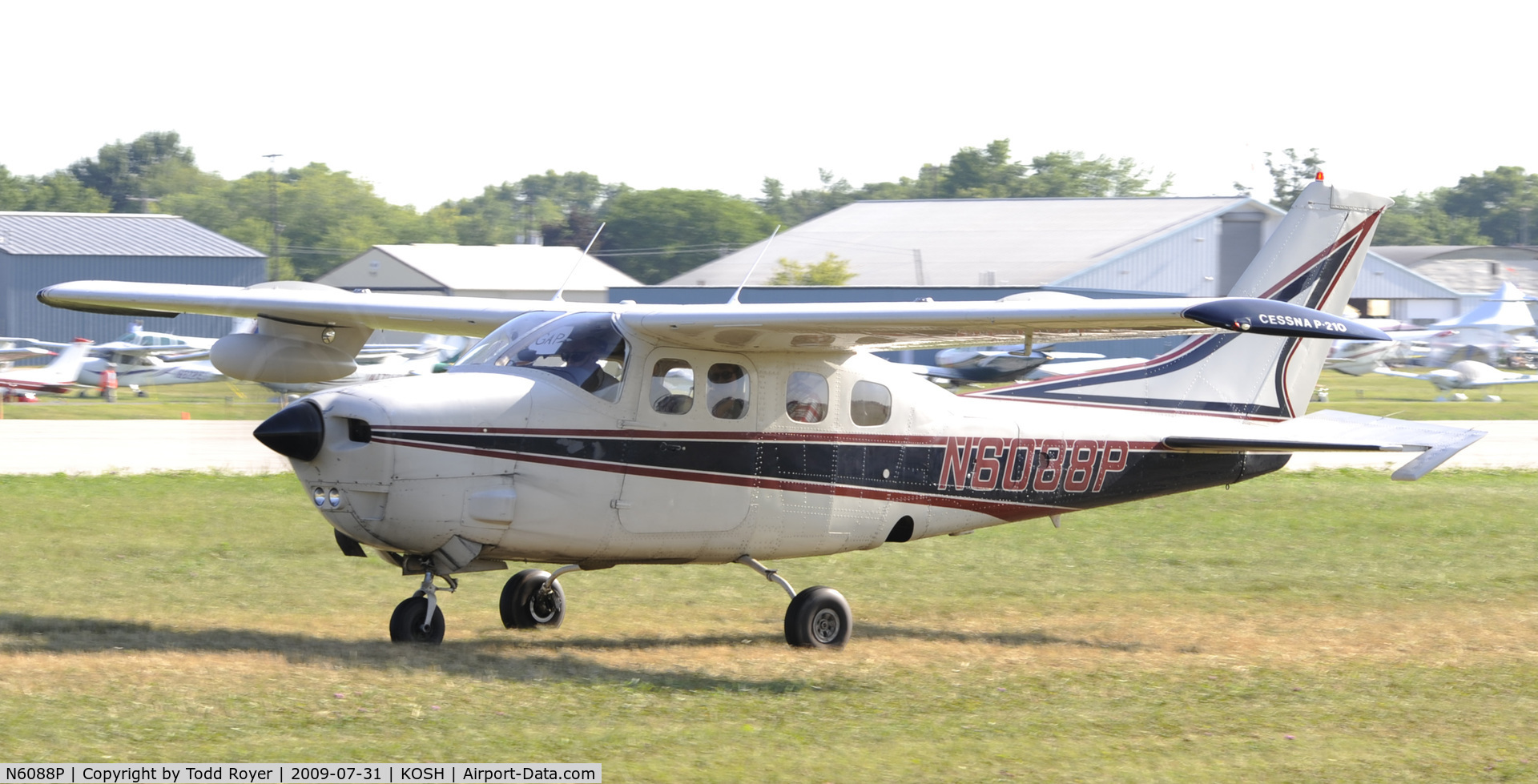 N6088P, 1978 Cessna P210N Pressurised Centurion C/N P21000141, EAA AIRVENTURE 2009