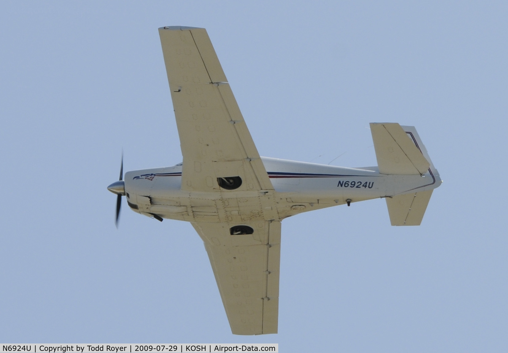 N6924U, 1964 Mooney M20E C/N 294, EAA AIRVENTURE 2009