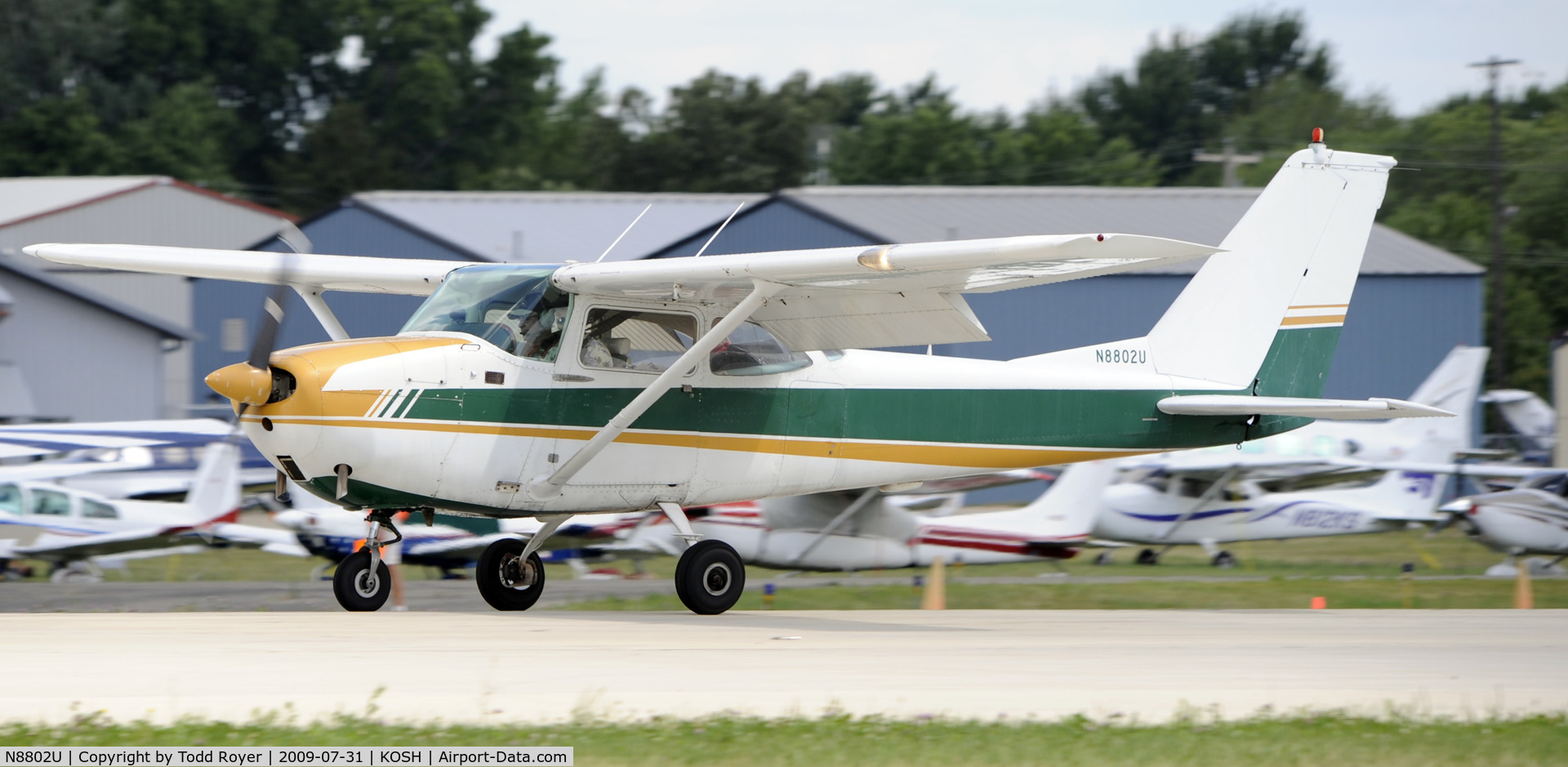 N8802U, 1965 Cessna 172F C/N 17252708, EAA AIRVENTURE 2009