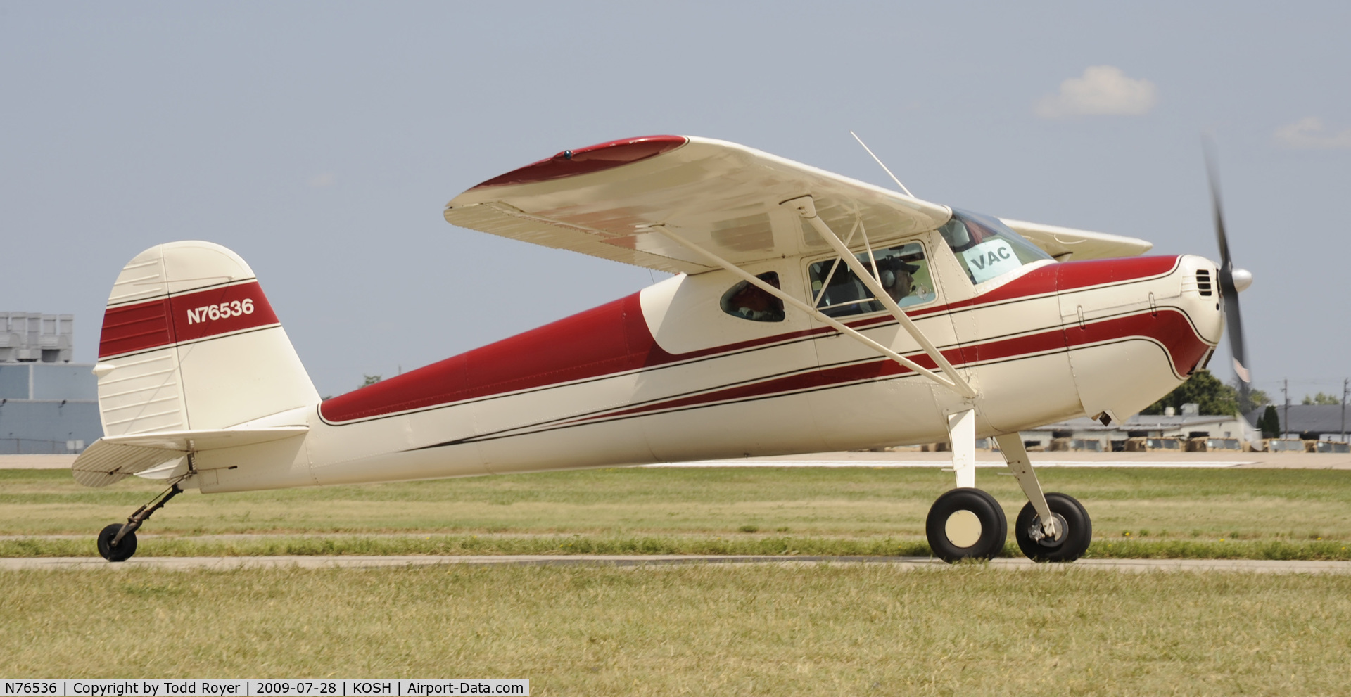 N76536, 1946 Cessna 140 C/N 10972, EAA AIRVENTURE 2009