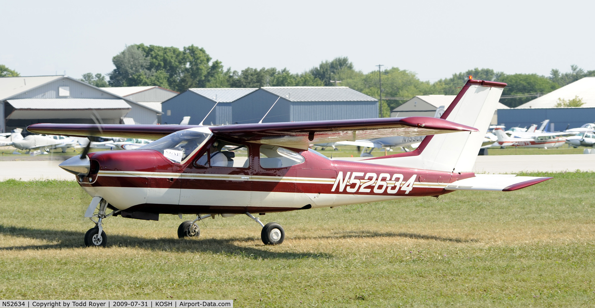 N52634, 1977 Cessna 177RG Cardinal C/N 177RG1219, EAA AIRVENTURE 2009
