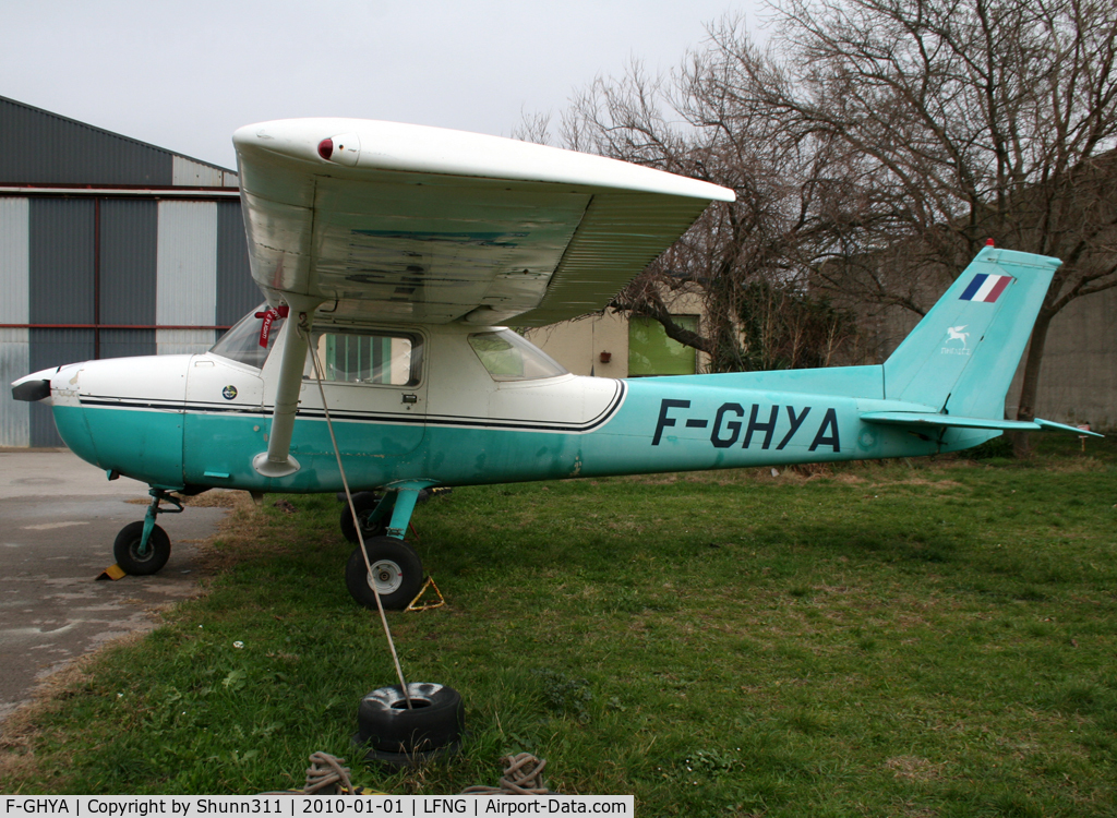 F-GHYA, Reims F150M C/N 1206, Parked...