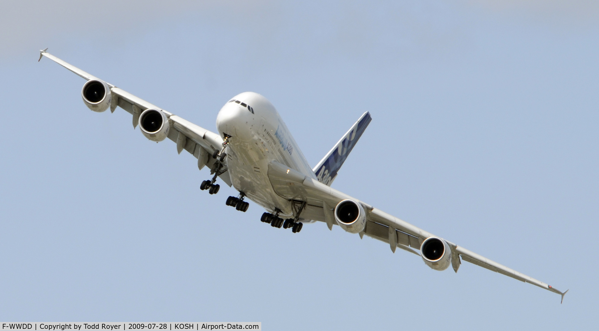 F-WWDD, 2005 Airbus A380-861 C/N 004, EAA AIRVENTURE 2009