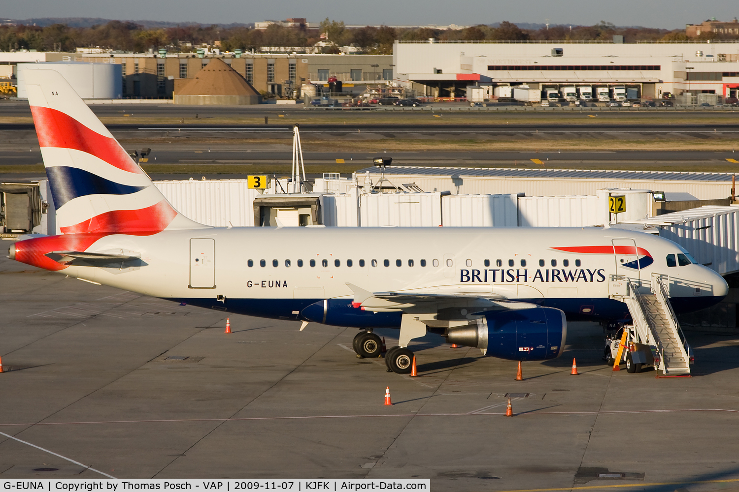 G-EUNA, 2009 Airbus A318-112 C/N 4007, British Airways