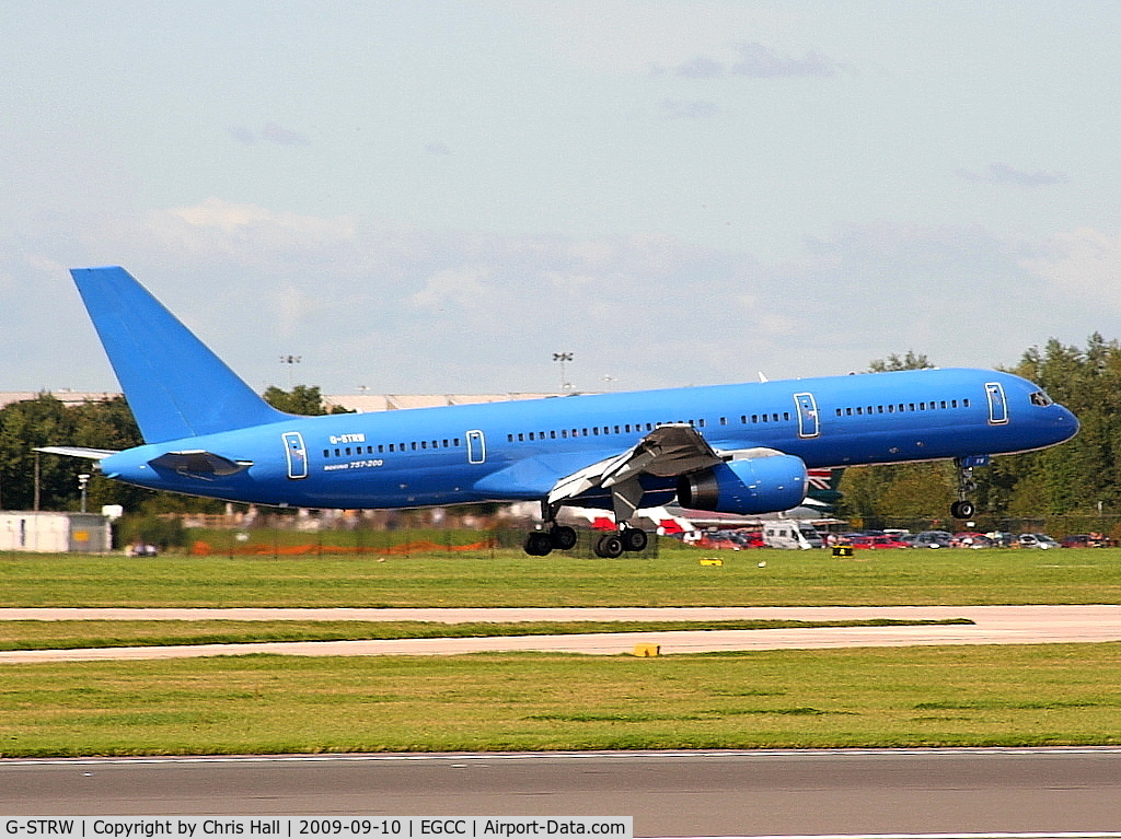 G-STRW, 1990 Boeing 757-28A C/N 24543, Astraeus