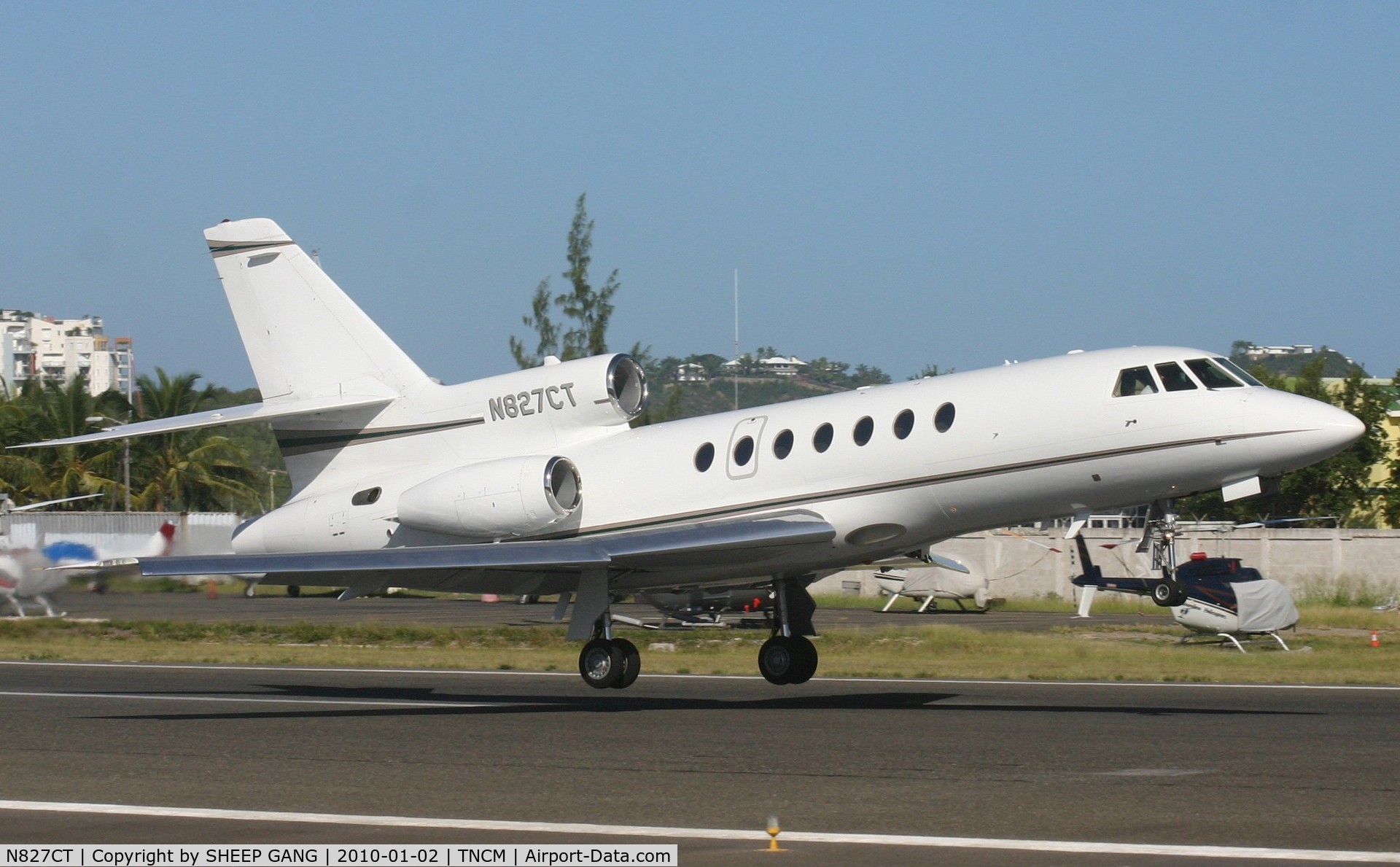 N827CT, 1994 Dassault Falcon 50 C/N 245, A close up of the N827CT departing TNCM runway 10