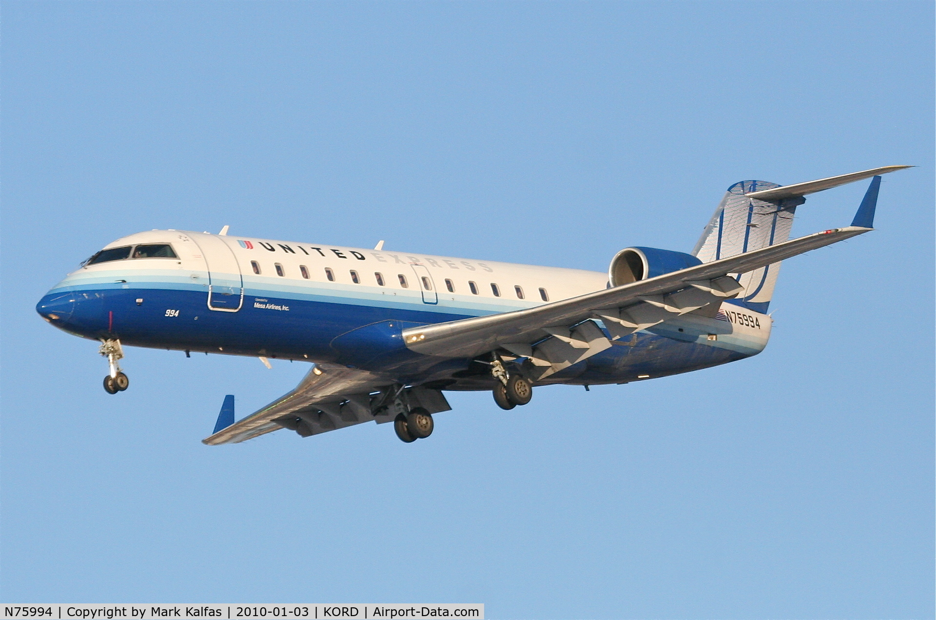 N75994, 2000 Bombardier CRJ-200ER (CL-600-2B19) C/N 7367, Mesa Airlines/United Express CRJ2, ASH7008, arriving RWY 28 KORD from KDSM.