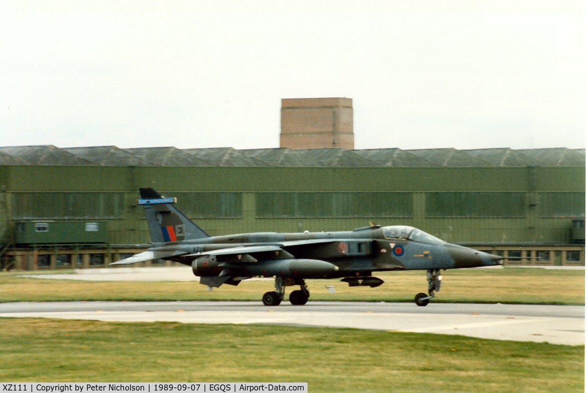 XZ111, 1976 Sepecat Jaguar GR.1A C/N S.112, Jaguar GR.1A of 6 Squadron at RAF Coltishall taxying to the active runway at Lossiemouth in September 1989.