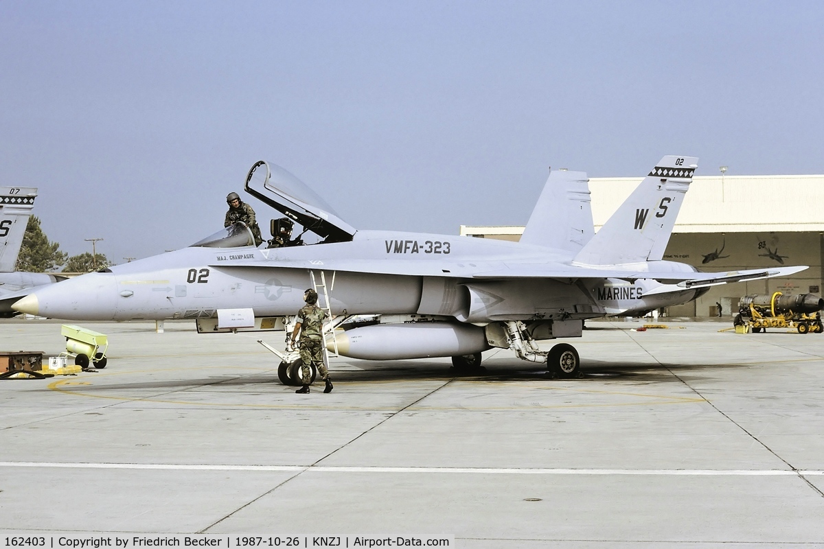 162403, McDonnell Douglas F/A-18A Hornet C/N 0231/A183, VMFA 323 Death Rattlers F/A-18A at MCAS El Toro