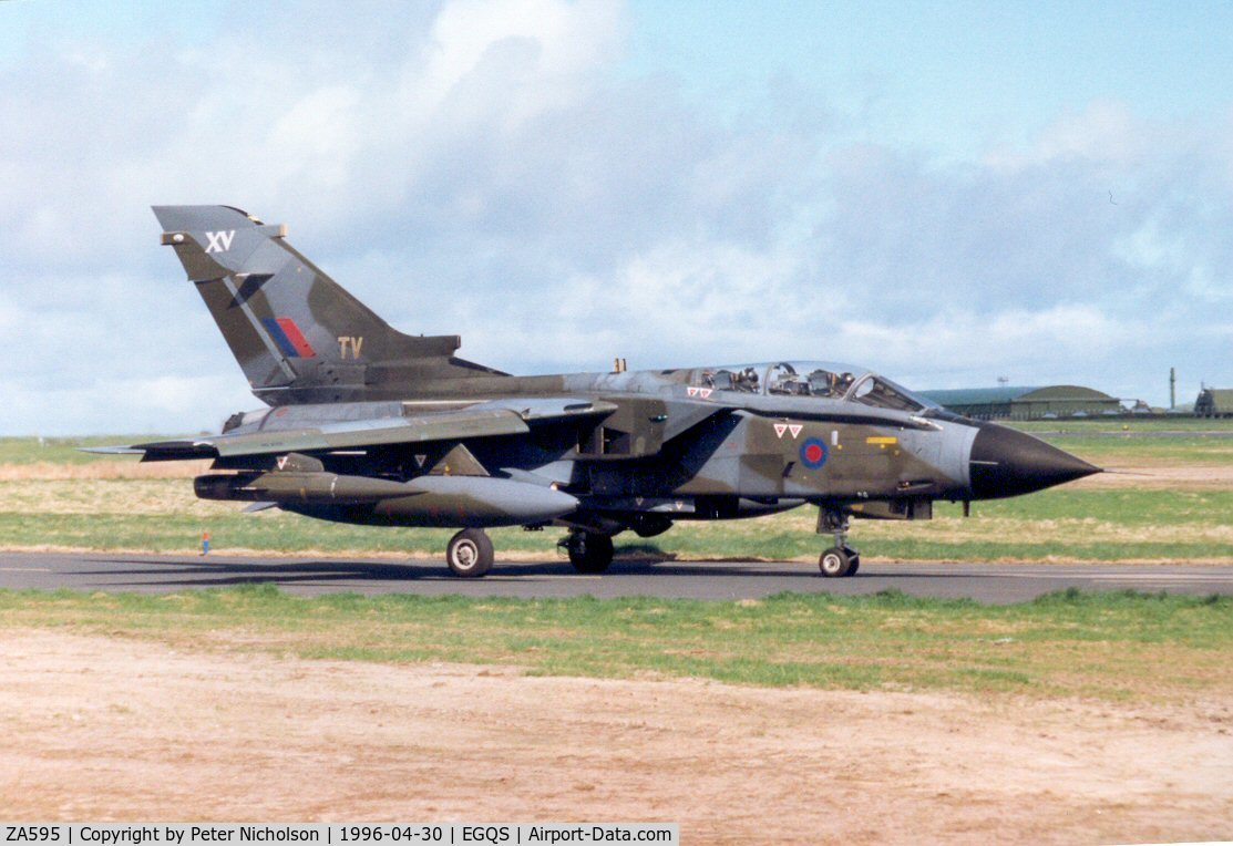 ZA595, 1982 Panavia Tornado GR.1 C/N 112/BT023/3059, Tornado GR.1 of 15[R] Squadron taxying to the active runway at Lossiemouth in April 1996.