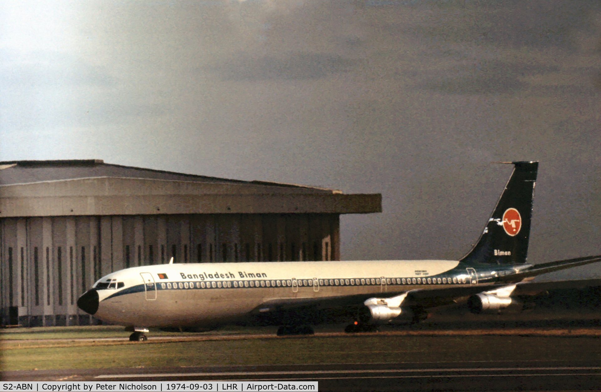 BANGLADESH AIRLINES   B 707 351C   S2-ABN 