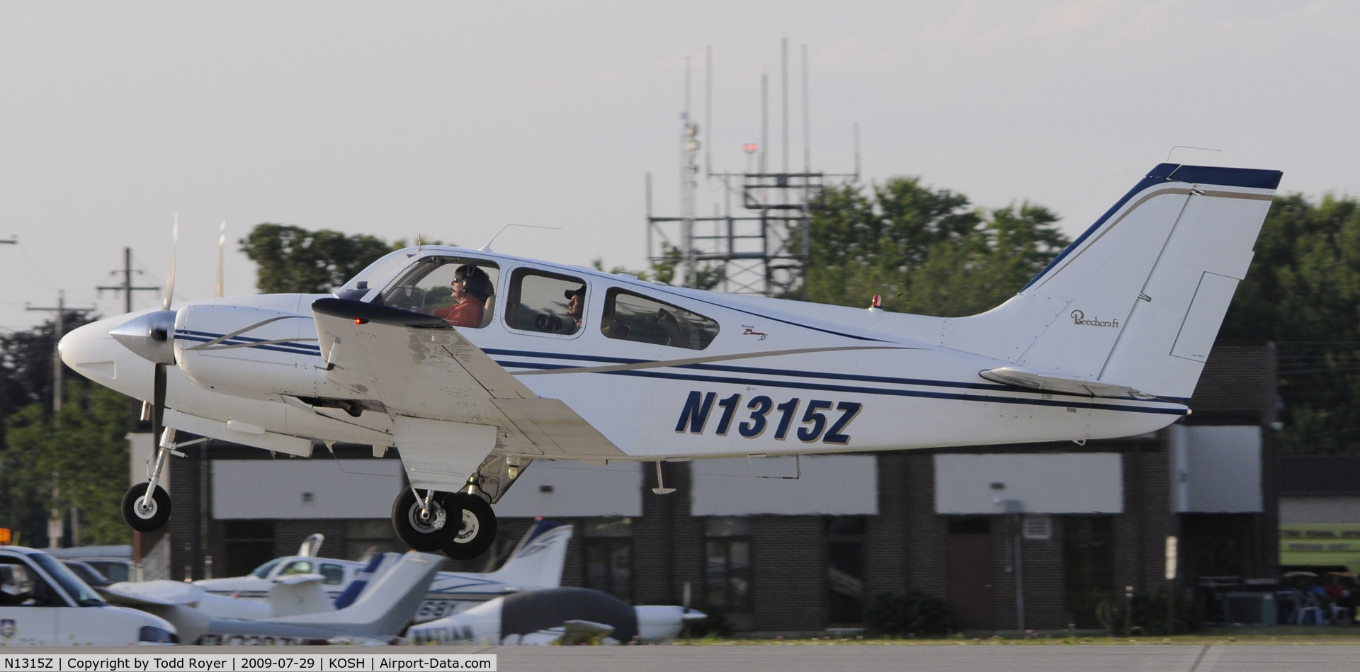 N1315Z, 1961 Beech 95-55 C/N TC-123, EAA AIRVENTURE 2009