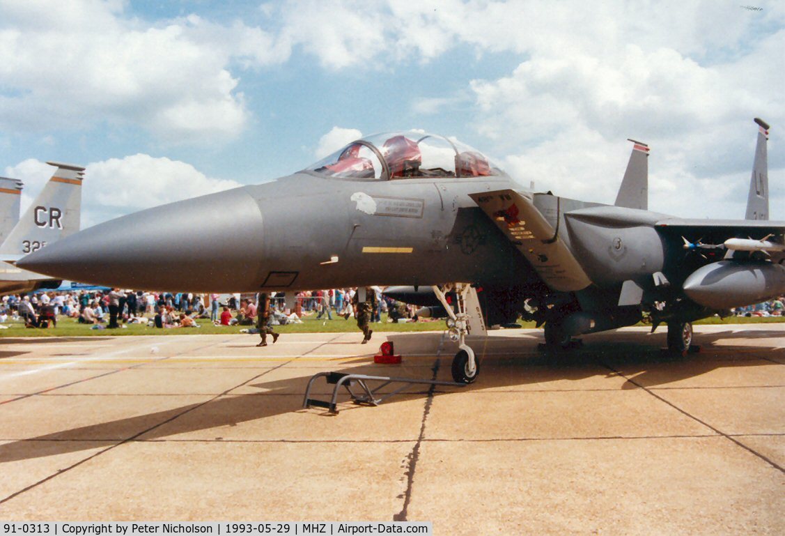 91-0313, 1991 McDonnell Douglas F-15E Strike Eagle C/N 1220/E178, Another view of the 48th Fighter Wing's F-15E on display at the 1993 Mildenhall Air Fete.