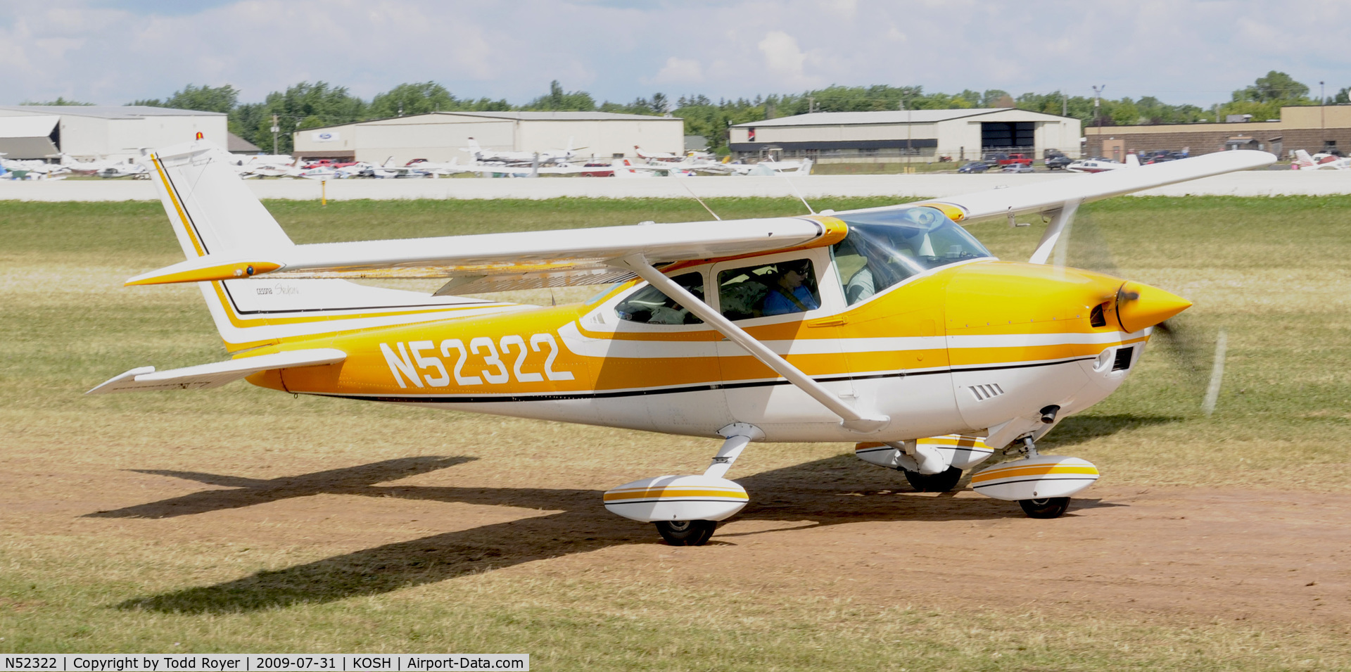 N52322, 1973 Cessna 182P Skylane C/N 18262527, EAA AIRVENTURE 2009
