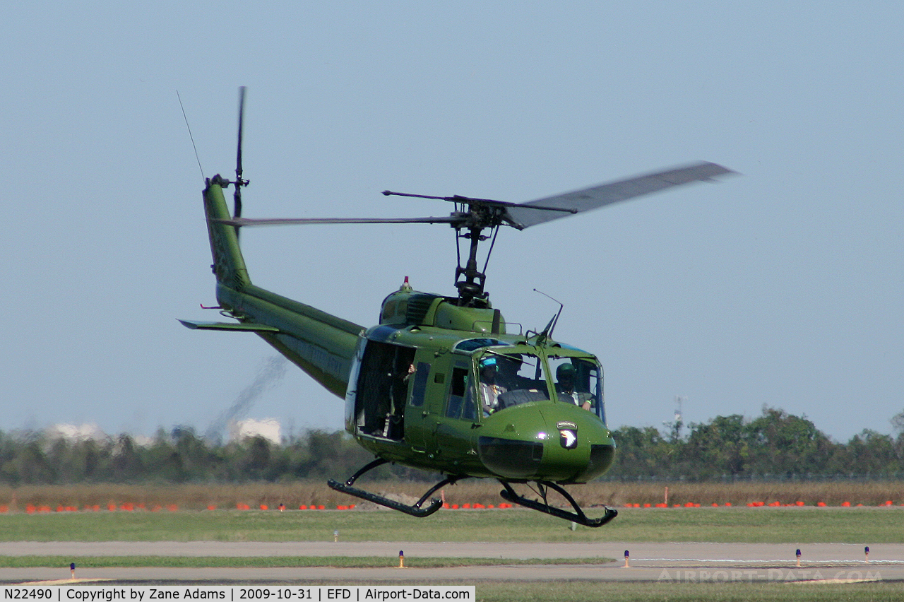 N22490, 1974 Bell UH-1V Iroquois C/N 13814, At the Wings Over Houston Airshow