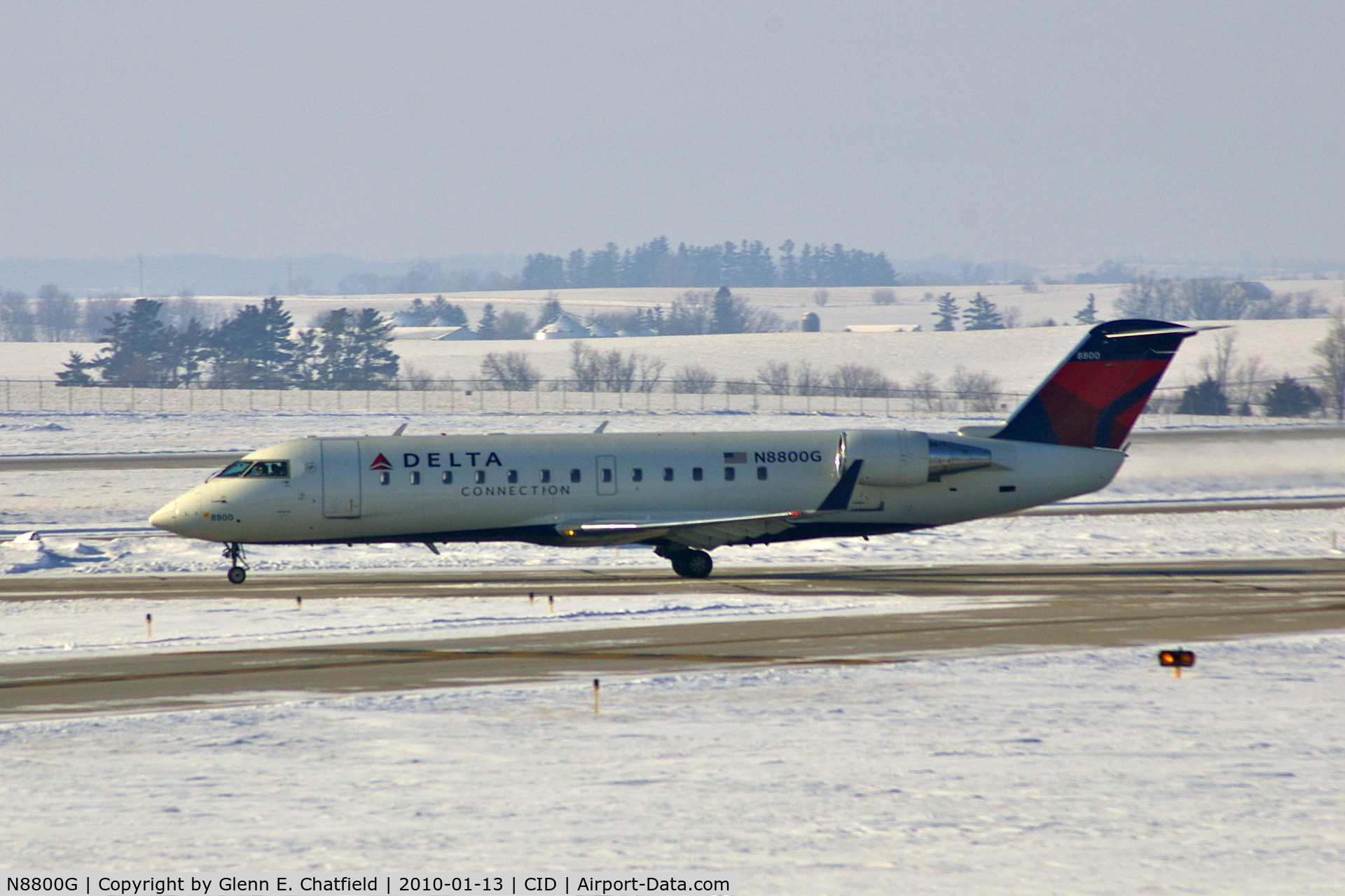 N8800G, 2003 Canadair CRJ-440 (CL-600-2B19) Regional Jet C/N 7800, Departing runway 13