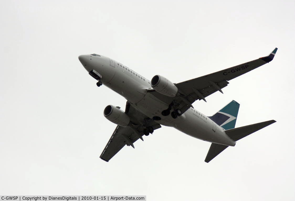 C-GWSP, 2009 Boeing 737-7CT C/N 36693, Toronto Airport