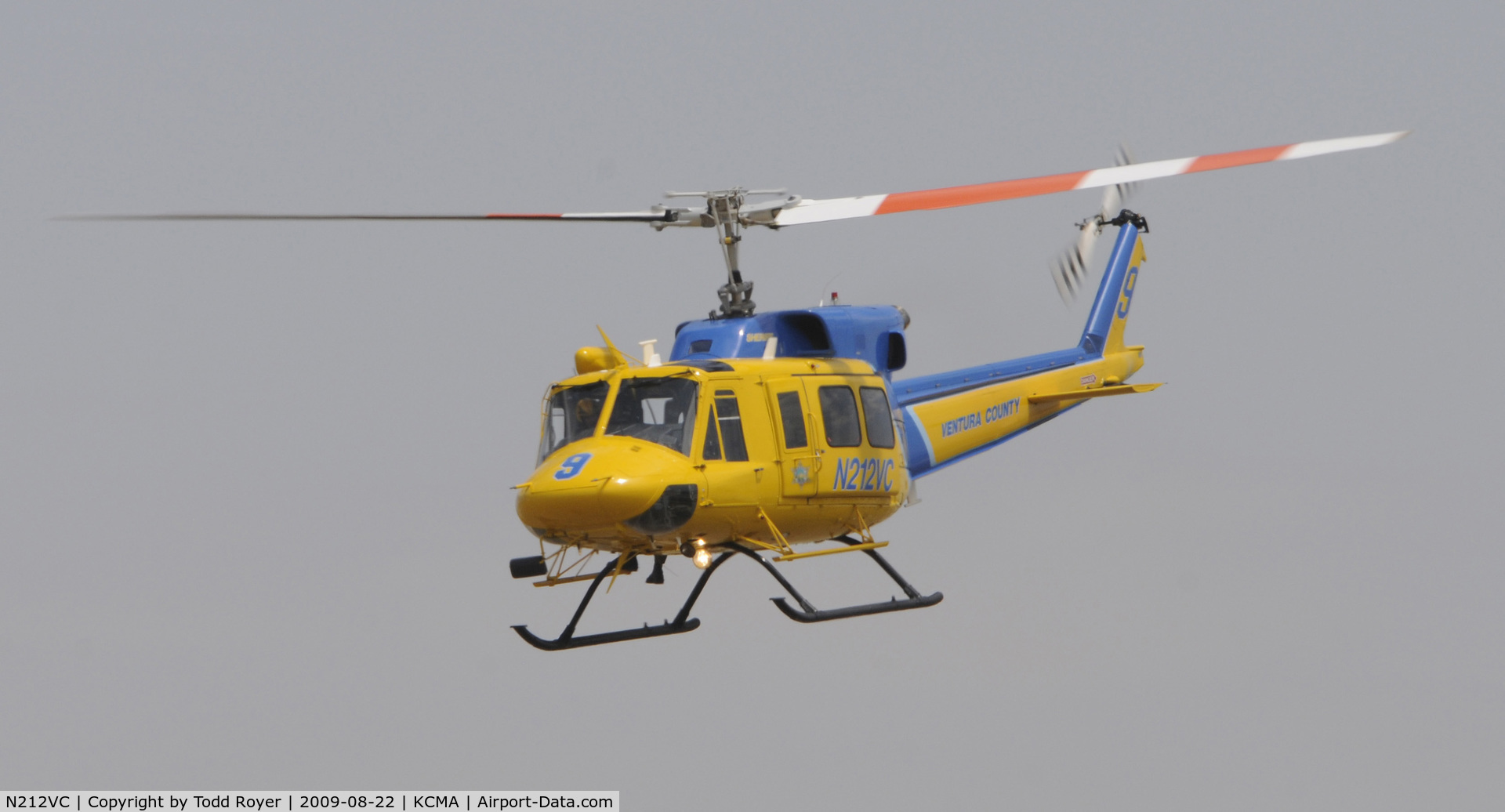 N212VC, 1975 Bell 212 C/N 30693, CAMARILLO AIR SHOW 2009