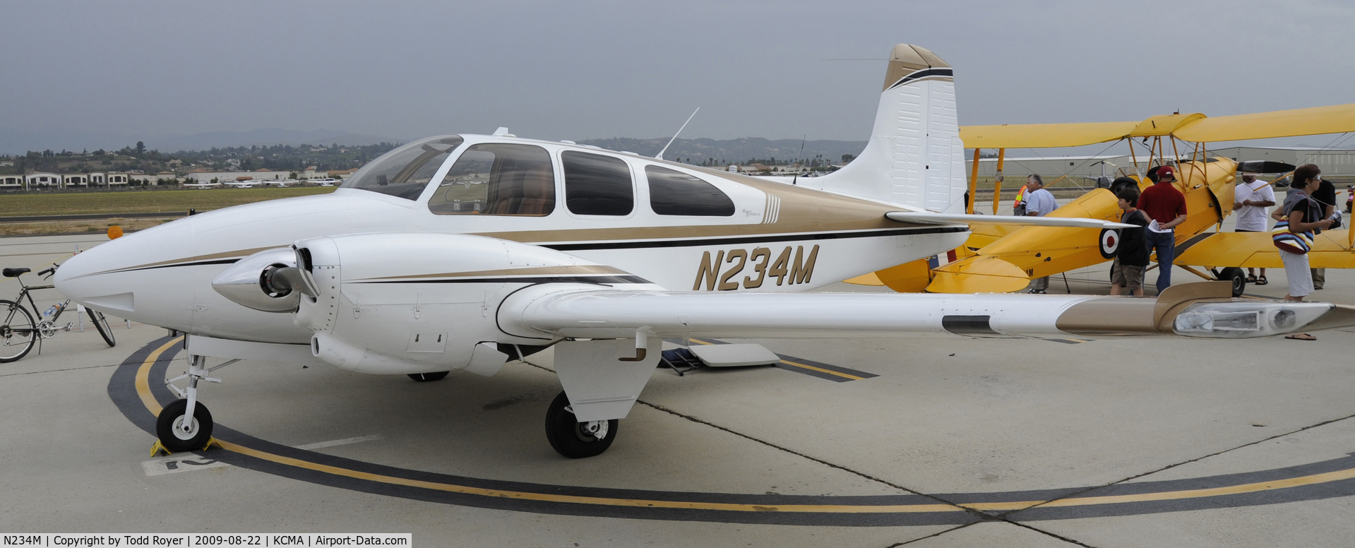 N234M, 1963 Beech D95A Travel Air C/N TD-560, CAMARILLO AIR SHOW 2009