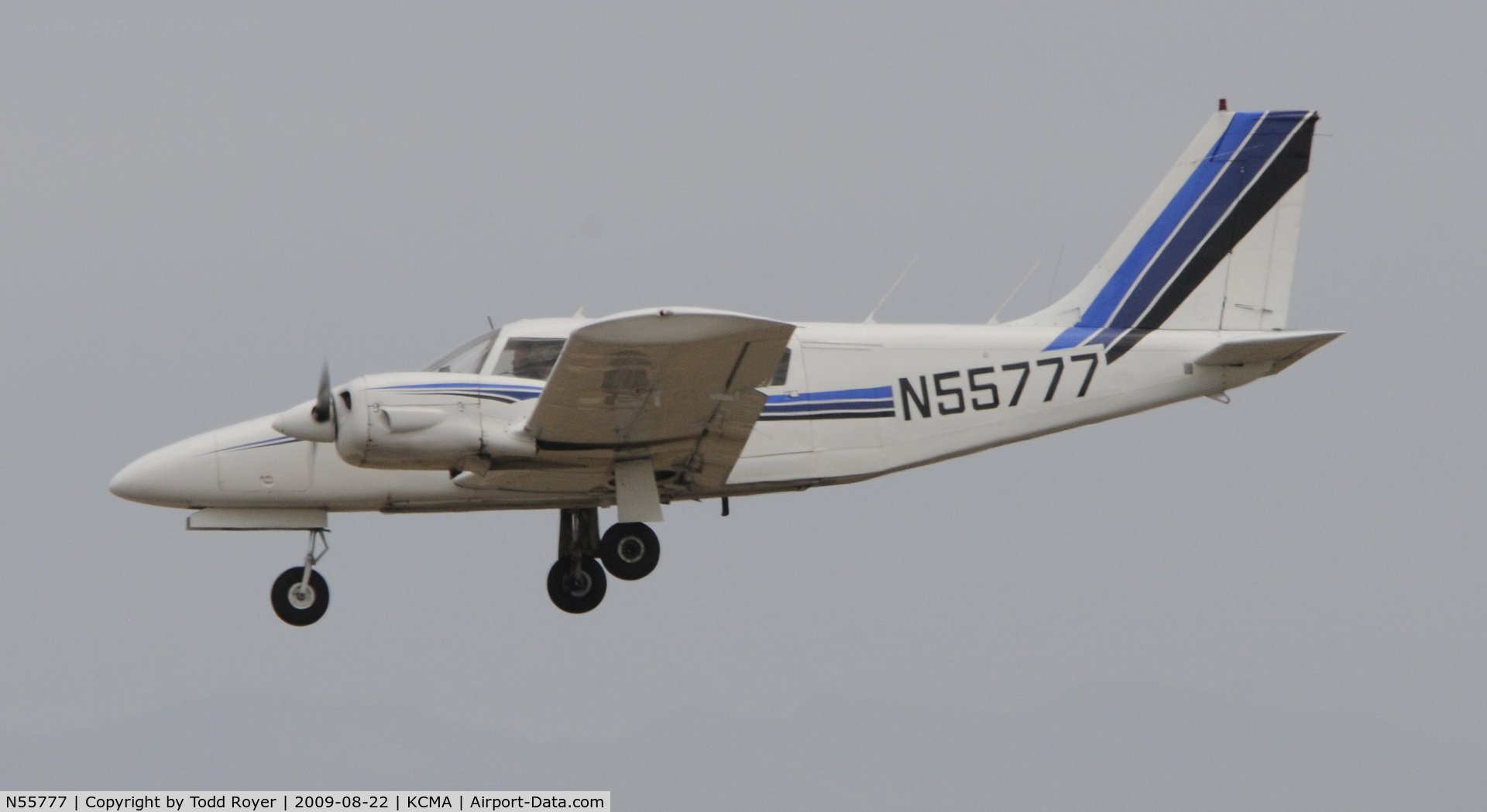 N55777, 1973 Piper PA-34-200 C/N 34-7350244, CAMARILLO AIR SHOW 2009