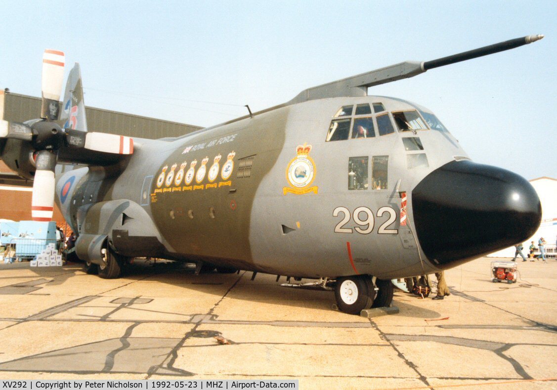 XV292, 1967 Lockheed C-130K Hercules C.1 C/N 382-4257, 25 years of Hercules operations were marked on this Lyneham Transport Wing Hercules C.1 in the static park at the 1992 Mildenhall Air Fete, complete with badges of the operating Squadrons.