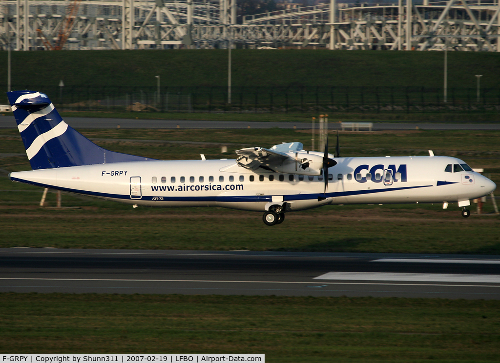 F-GRPY, 2007 ATR 72-500 C/N 742, Landing rwy 14R