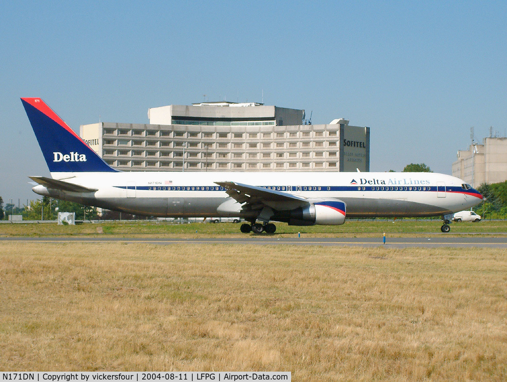 N171DN, 1990 Boeing 767-332 C/N 24759, Delta Airlines