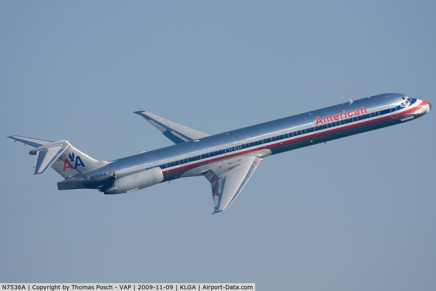 N7536A, 1990 McDonnell Douglas MD-82 (DC-9-82) C/N 49990, American Airlines