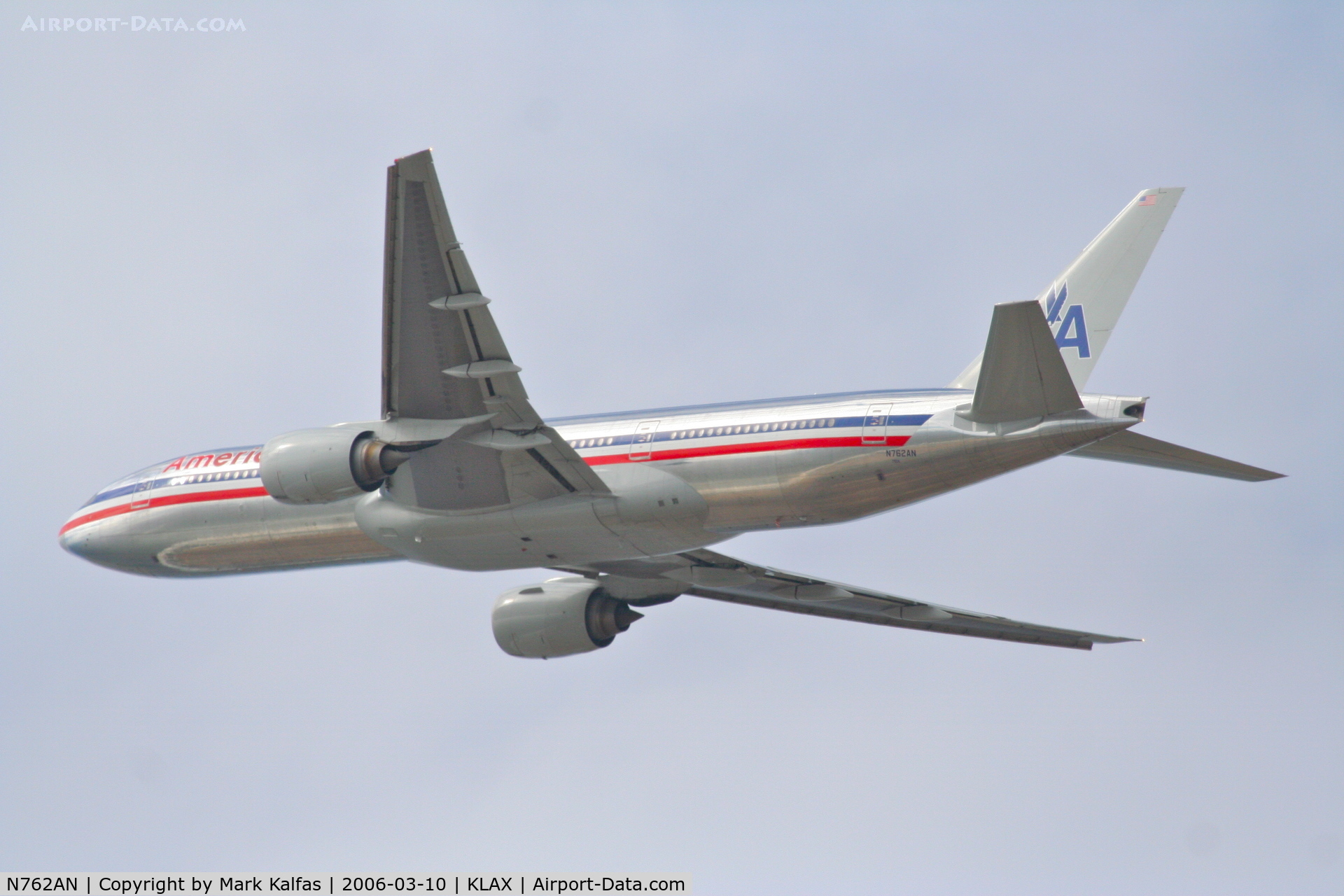 N762AN, 2002 Boeing 777-223 C/N 31479, American Airlines Boeing 777-223, 25R departure KLAX.