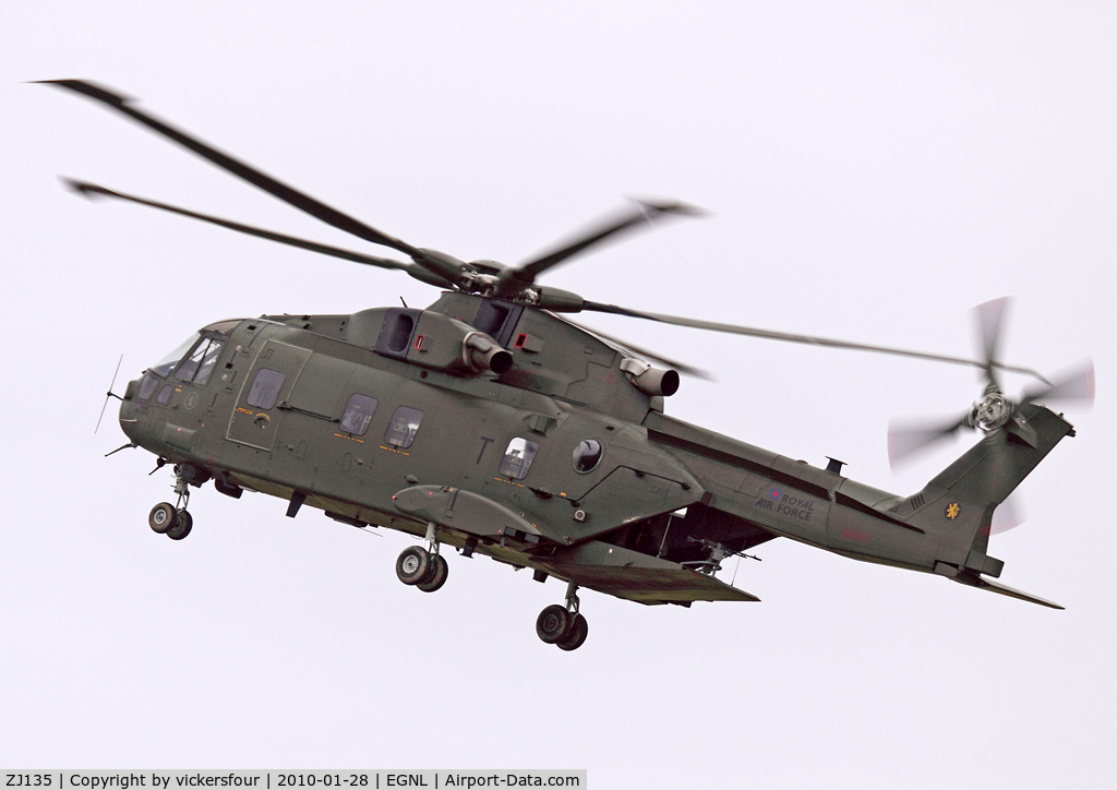 ZJ135, Westland Merlin HC.3 C/N 50187, Royal Air Force. Operated by 28 and 78 Squadrons, coded 'T'.
