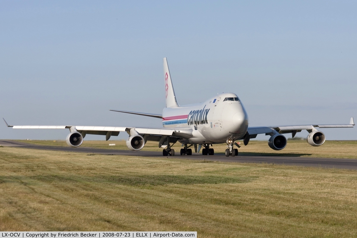 LX-OCV, 1999 Boeing 747-4R7F/SCD C/N 29731, taxying to the active