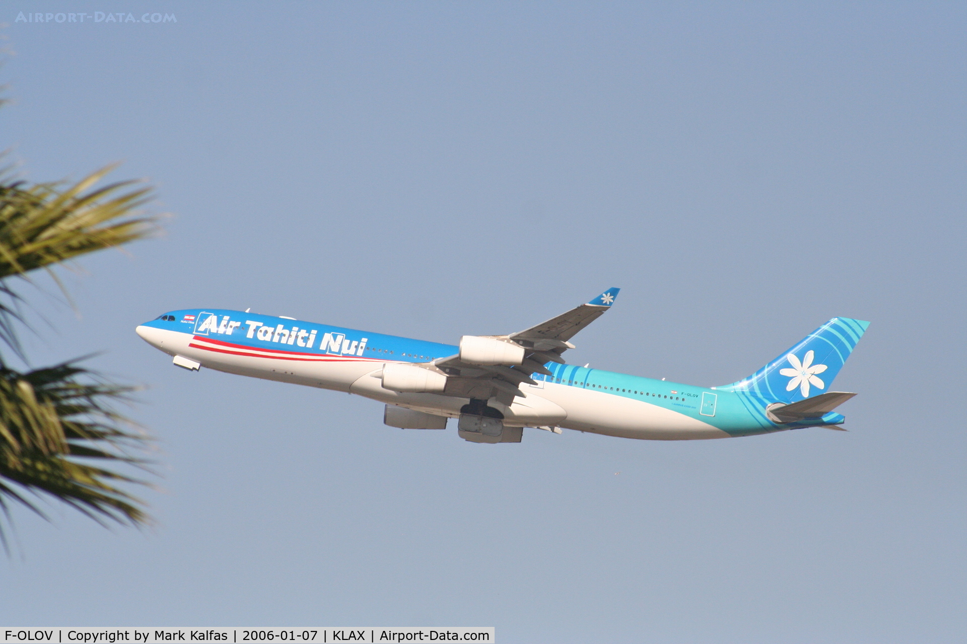 F-OLOV, 2005 Airbus A340-313 C/N 668, Air Tahiti Nui  A340-313, 25R departure KLAX.