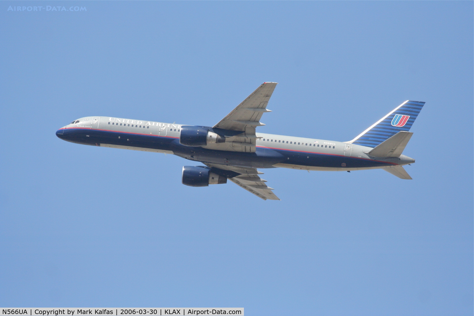 N566UA, 1992 Boeing 757-222 C/N 26670, United Airlines Boeing 757-222, 25R departure KLAX.