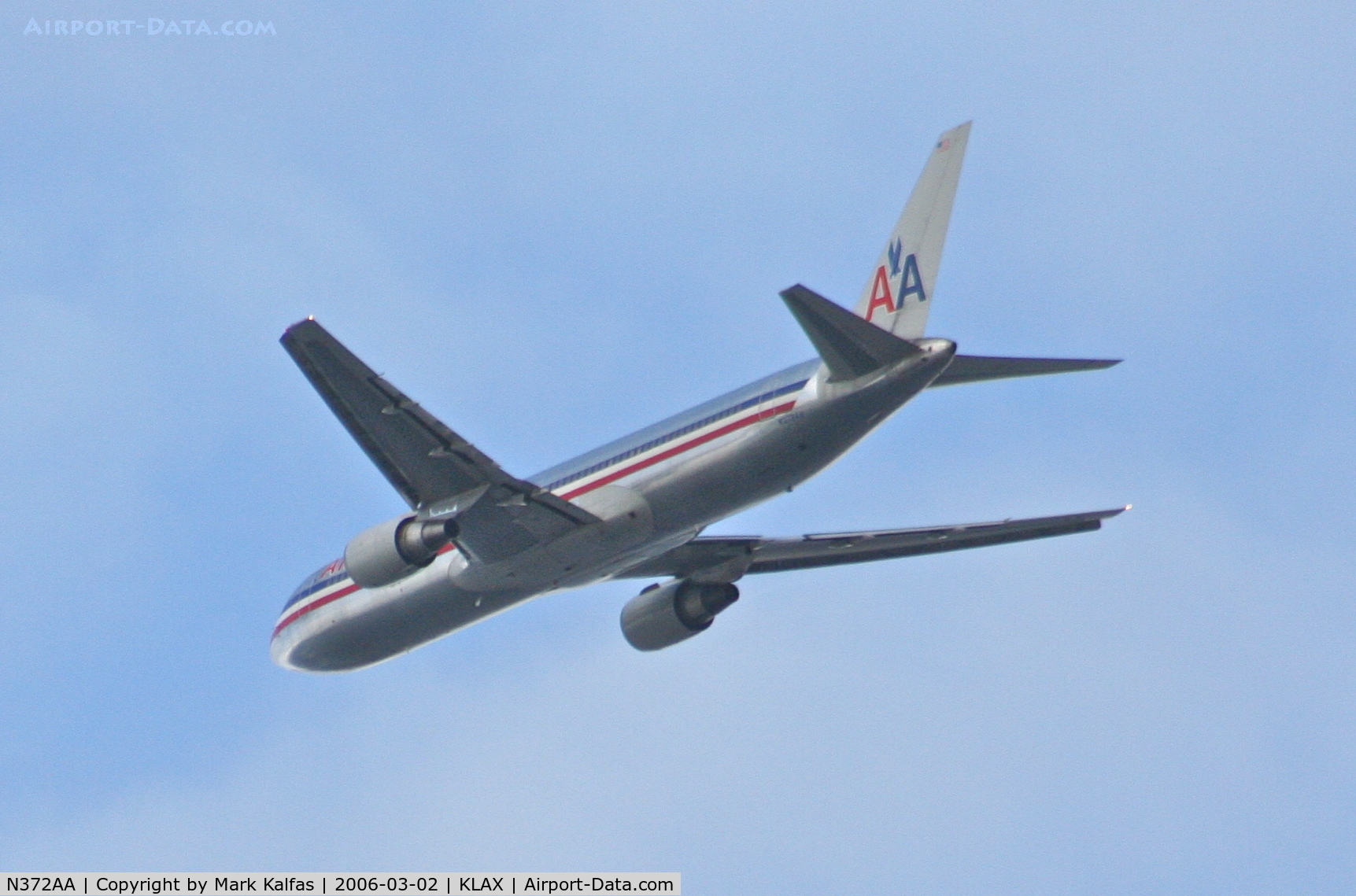 N372AA, 1992 Boeing 767-323 C/N 25199, American Airlines Boeing 767-323, 25R departure KLAX.